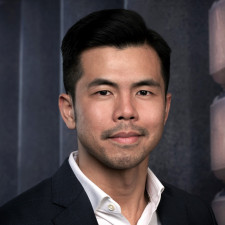 speaker photo