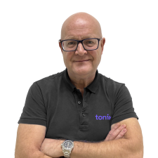speaker photo