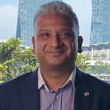 speaker photo