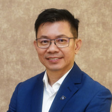 speaker photo