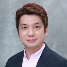 speaker photo