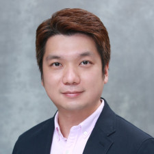 speaker photo