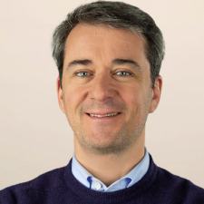 speaker photo
