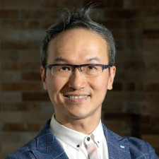 speaker photo