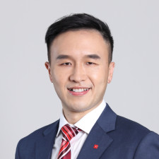 speaker photo