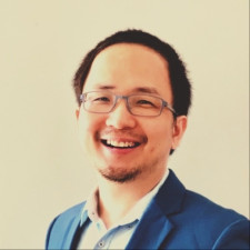speaker photo