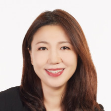 speaker photo