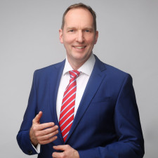 speaker photo