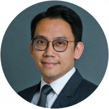 speaker photo