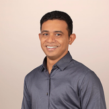 speaker photo