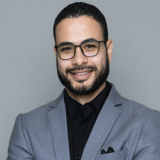 speaker photo