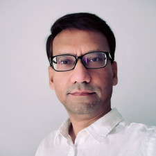 speaker photo