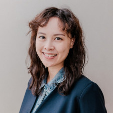speaker photo