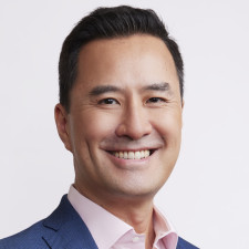 speaker photo