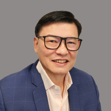speaker photo