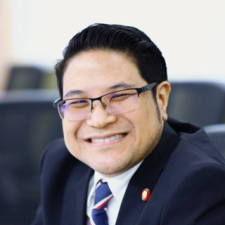 speaker photo