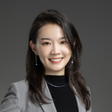 speaker photo