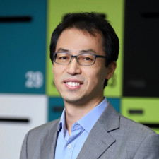 speaker photo