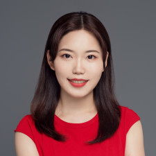 speaker photo