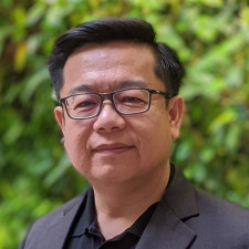speaker photo