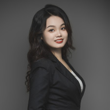 speaker photo
